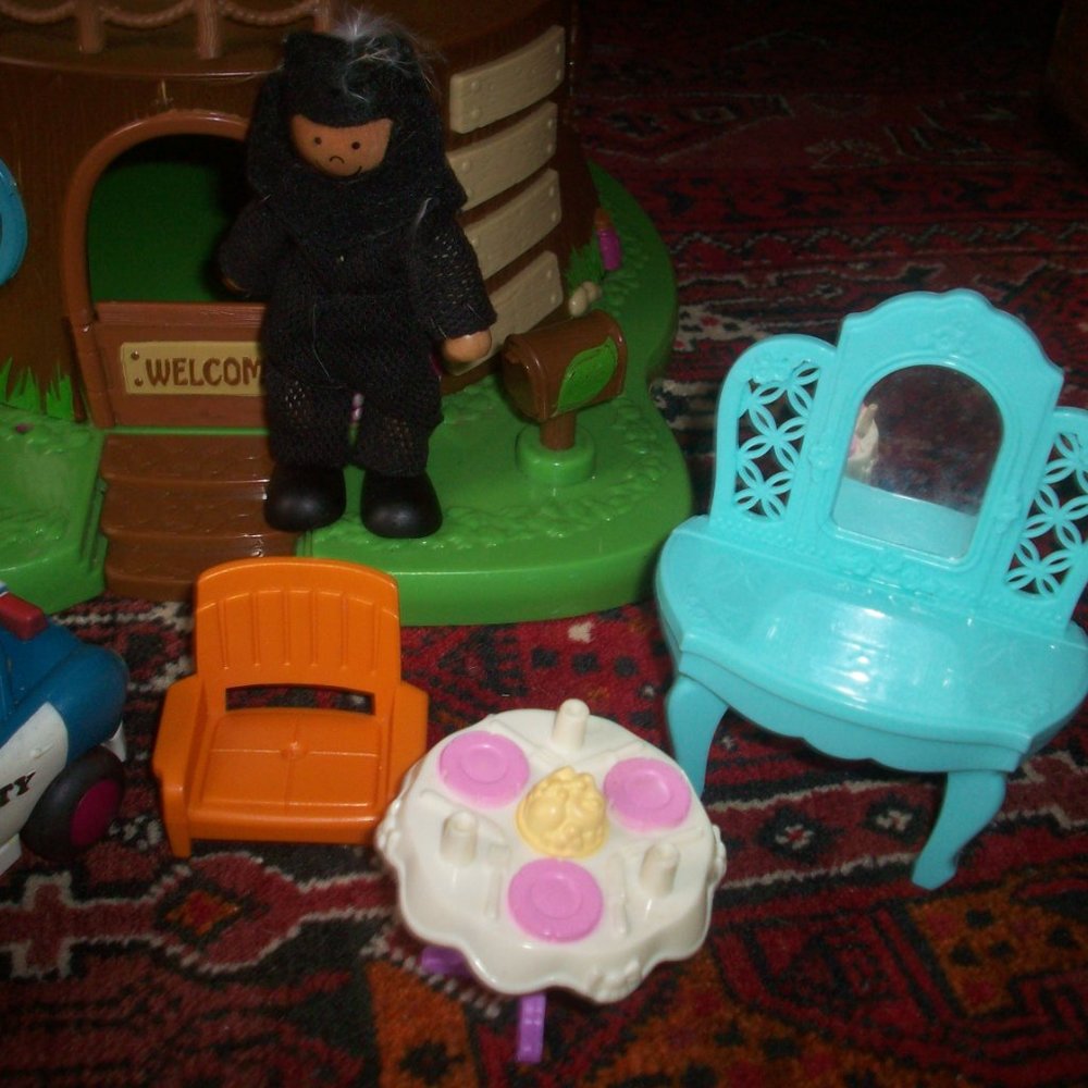 Li’l Woodzeez Acorn Treehouse Playset House Toy Incomplete but w/ Extra Pieces - Picture 8 of 10